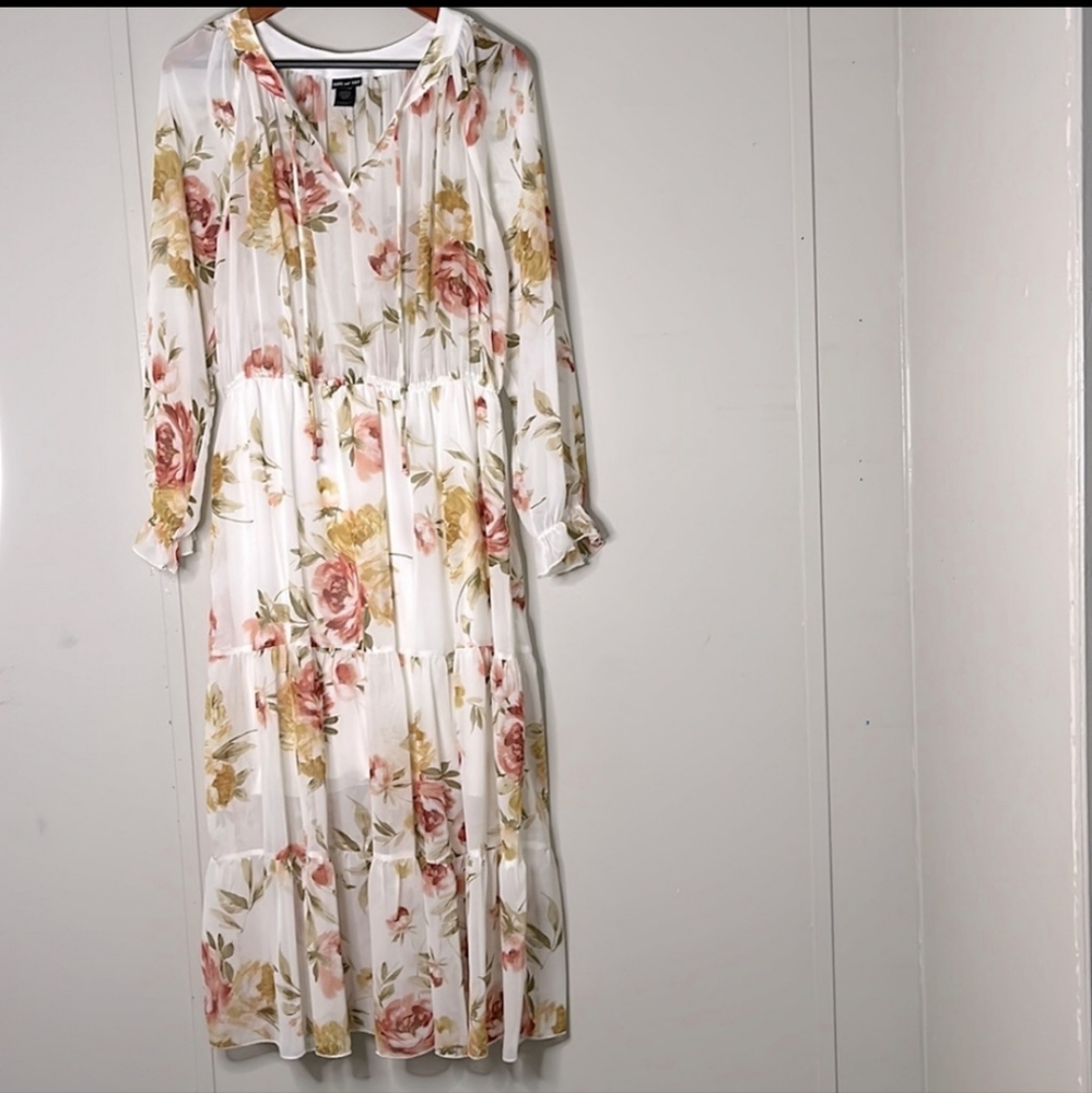 Kate and Lily  Floral Peonys print, long sleeves